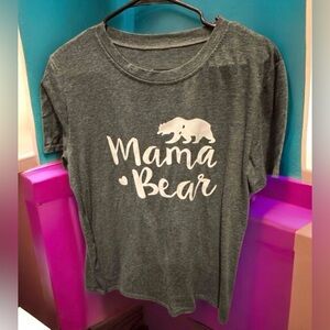 Women's Gray Mama Bear Graphic Tee LARGE
